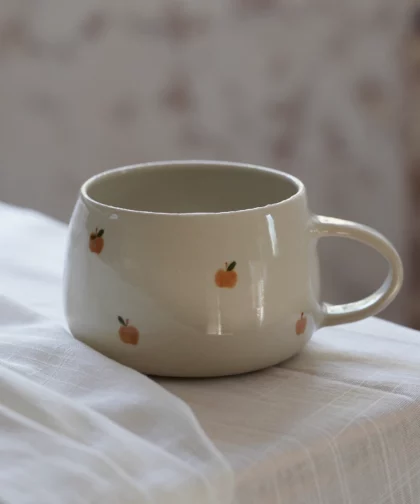 Pomme, petit mug rond