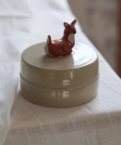 Grande boîte faon timide (collab Amypiou)