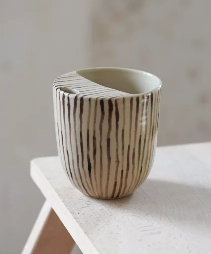 «Travel mug» à rayures